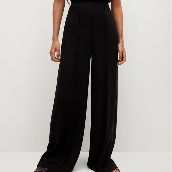 Black Flowy Palazzo Pants - Picture 2 of 6